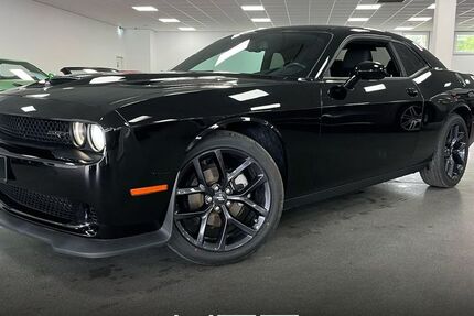 Dodge Challenger 39.000 km 29.990 &euro; Mudau 69427