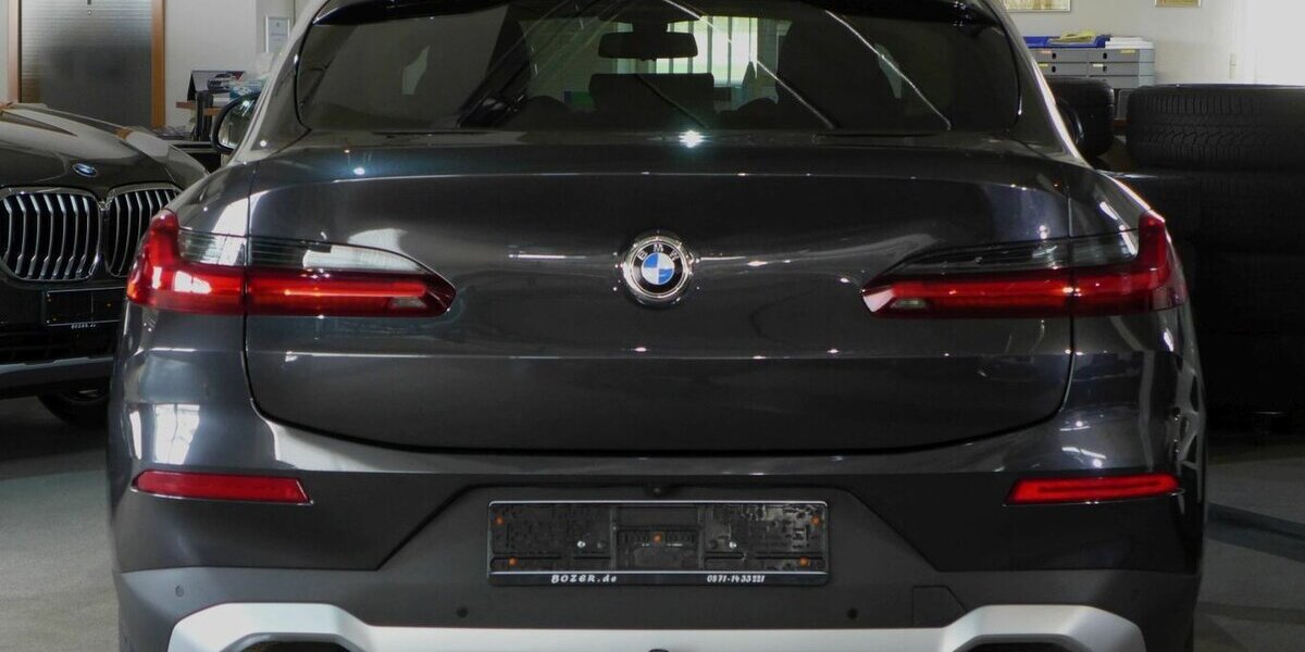 BMW X4 xDr 30d Std.Heiz,Pan-Dach,Echtleder NP:90.000 11.600 km 48.990 &euro; Landshut 84030