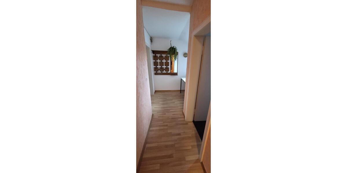 Etagenwohnung Uslar - 5 Zimmer, 750&euro; | Angebot:25791735