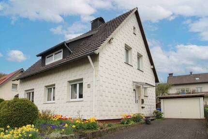 Haus Bad Driburg Siebenstern - 7 Zimmer, 139 m&sup2;, 175.000&euro; | Angebot:26275613