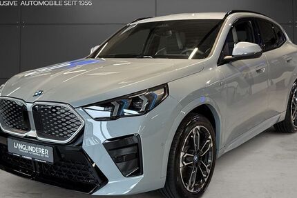 BMW iX2 8.256 km 49.900 &euro; Altötting 84503