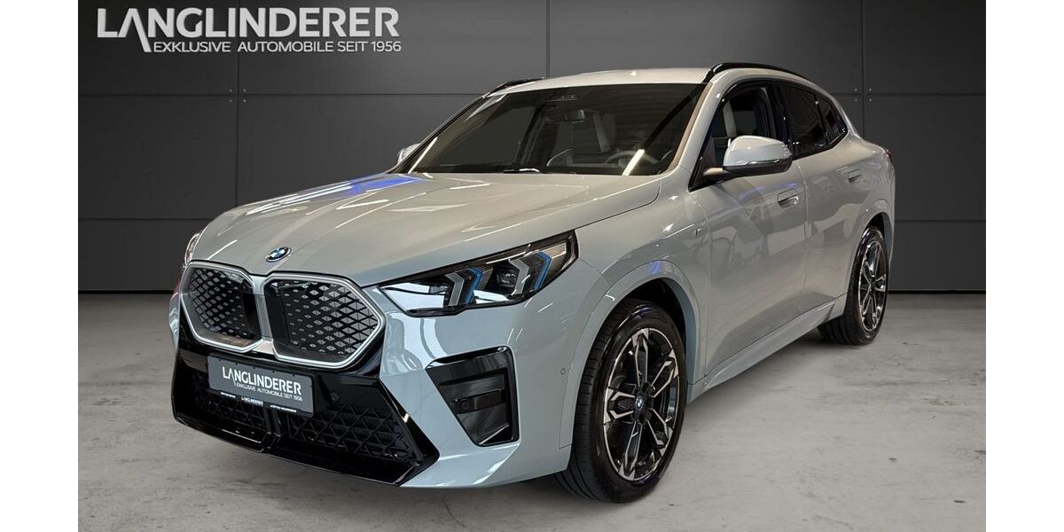 BMW iX2 8.256 km 49.900 &euro; Altötting 84503