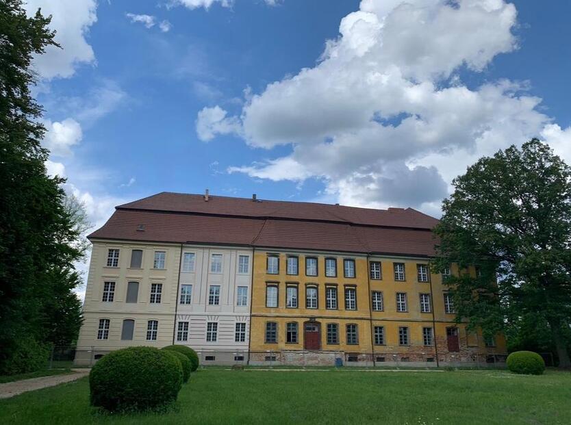 Schöne Altbauwohnung in Lieberose zimmer