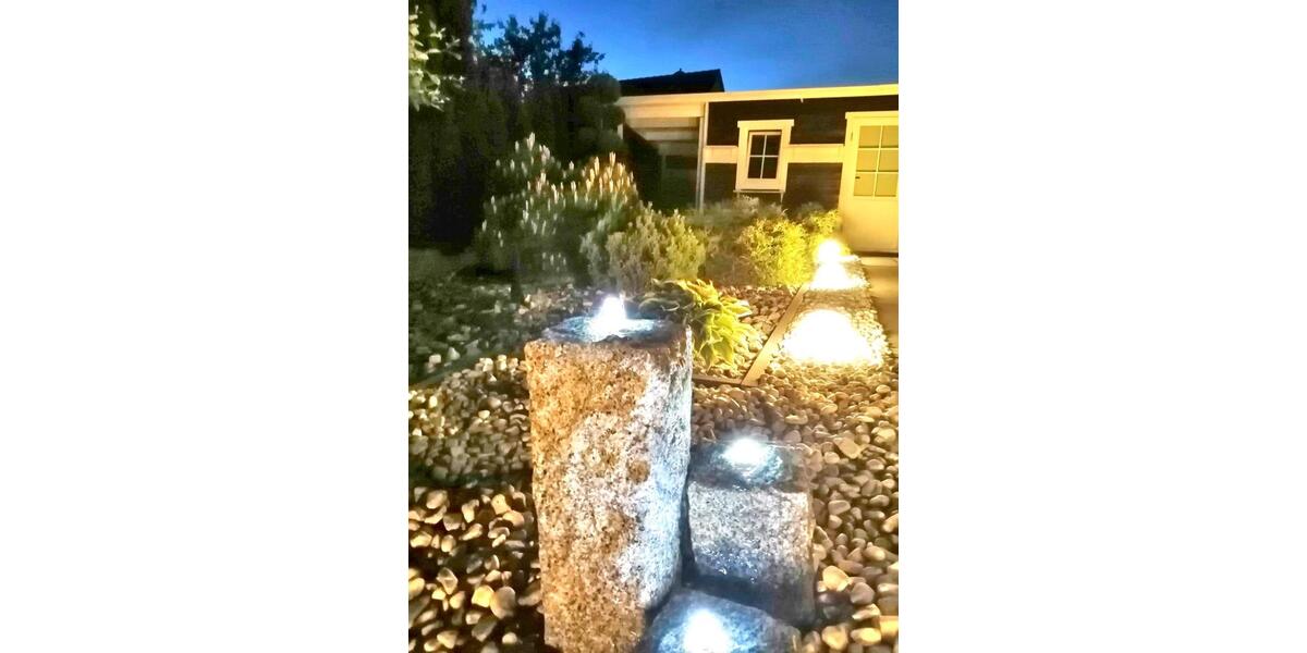 Modernes Wohnen mit Stil & Komfort: Stadtvilla mit Sauna & Garten 7.5 zimmer