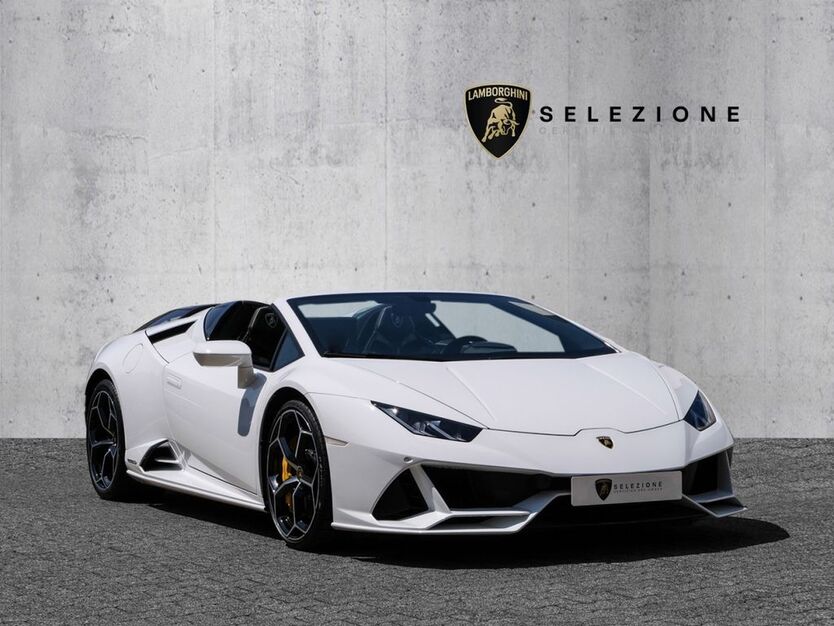 Lamborghini Huracán 6.010 km 294.900 € Düsseldorf 40476