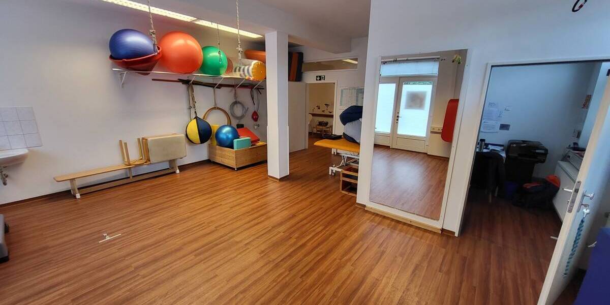 Gewerbeobjekt Bad Schwartau St. Lorenz Nord - 3.610&euro; | Angebot:25670261