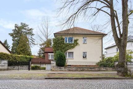 Wohnen wie im eigenen Haus - mit Garten, Terrasse und Tiefgarage 3 zimmer