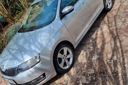 Skoda Rapid 57.000 km 9.650 &euro; Niestetal 34266