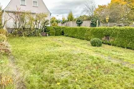 Grundstück zu verkaufen in Höchstadt an der Aisch 120.000 € 199 m²