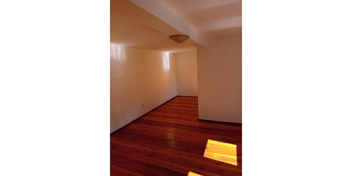 Einfamilienhaus Coburg - 3 Zimmer, 160 m&sup2;, 1.390&euro; | Angebot:26556485