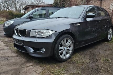 BMW 120