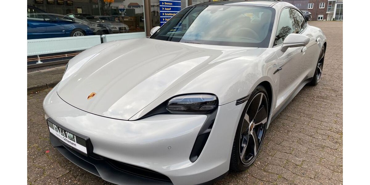 Porsche Taycan 28.000 km 68.900 &euro; Achim 28832