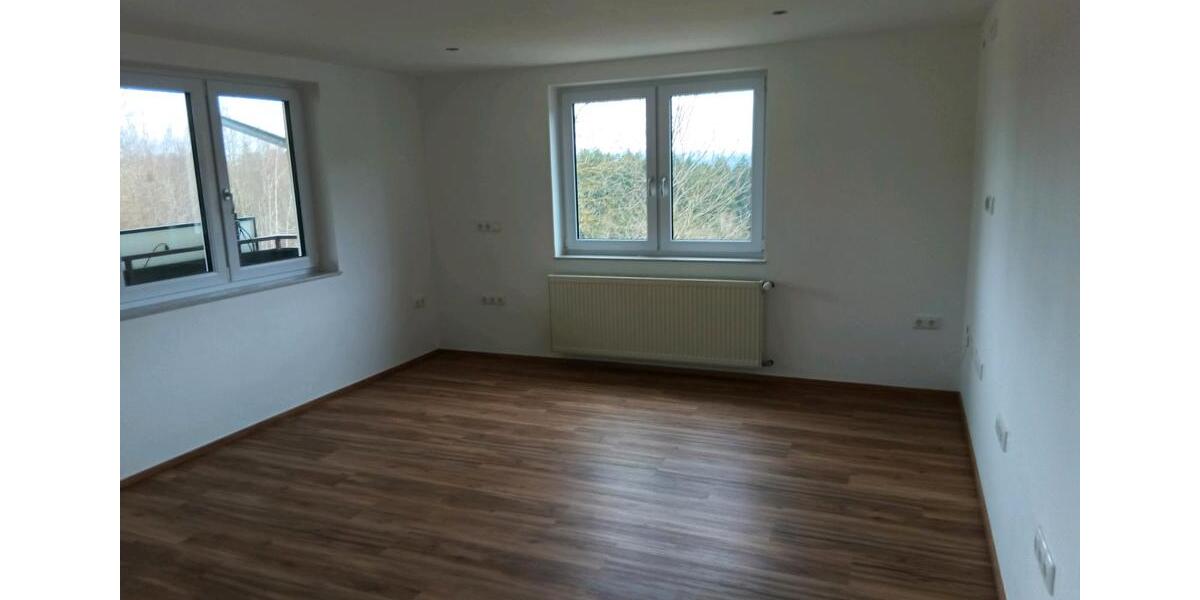 Etagenwohnung Rinchnach - 2 Zimmer, 72 m&sup2;, 950&euro; | Angebot:26341408