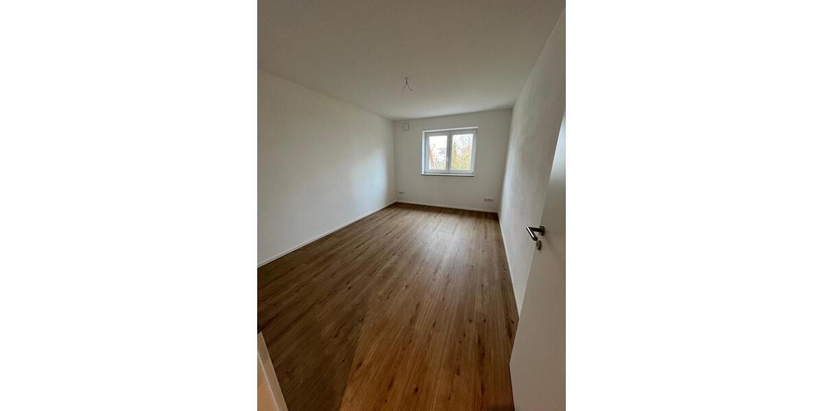 Doppelhaushälfte Wertingen - 6.5 Zimmer, 172 m&sup2;, 1.800&euro; | Angebot:26552988