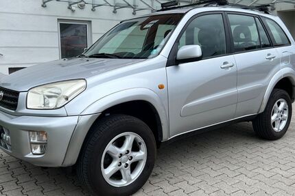 Toyota RAV 4 137.704 km 4.488 &euro; Tutzing 82327