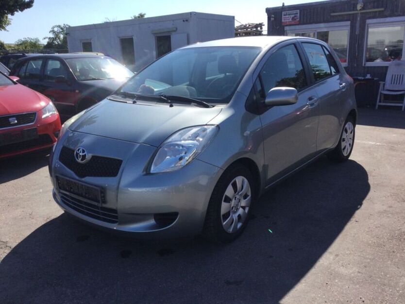 Yaris