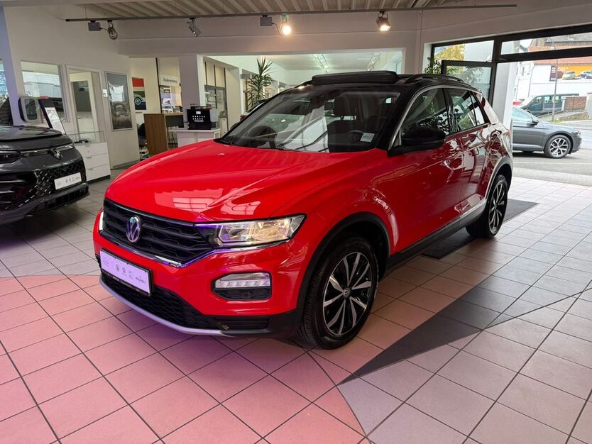 VW T-Roc 56.196 km 17.900 € Gladenbach 35075