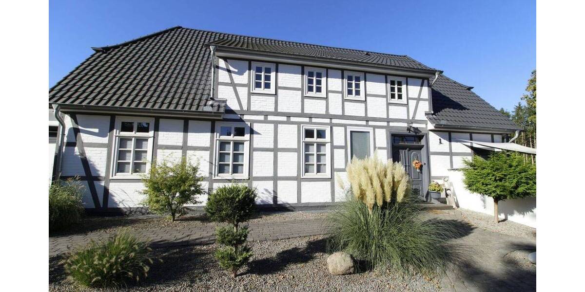 Einfamilienhaus Bad Fallingbostel Fallingbostel - 1 Zimmer, 698.000&euro; | Angebot:26418220