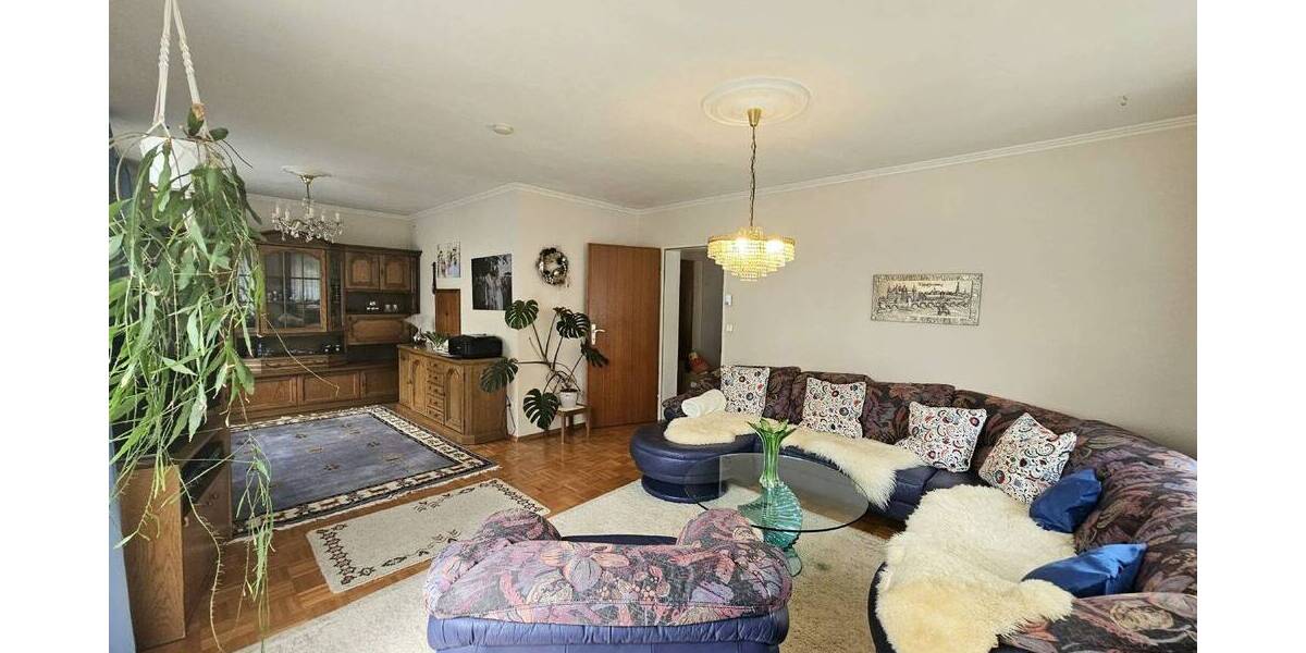 Einfamilienhaus Neresheim - 8 Zimmer, 140 m&sup2;, 359.000&euro; | Angebot:22900585