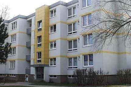 Wohnung Sarstedt - 3 Zimmer, 81 m&sup2;, 541&euro; | Angebot:25732915