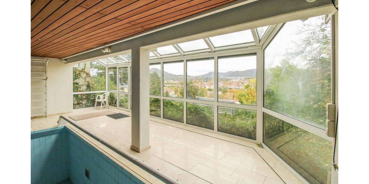 Einfamilienhaus Pfullingen - 7 Zimmer, 229 m&sup2;, 649.000&euro; | Angebot:26377791