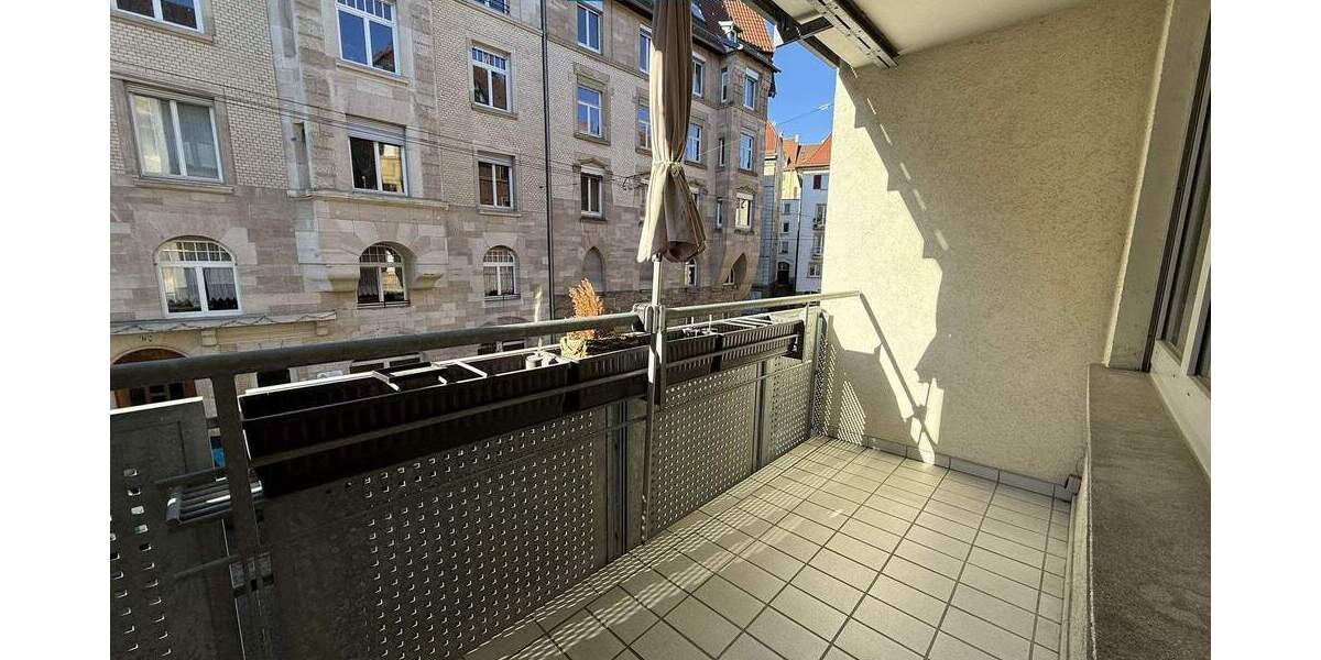 Etagenwohnung Stuttgart West - 3 Zimmer, 70 m&sup2;, 1.200&euro; | Angebot:25067229