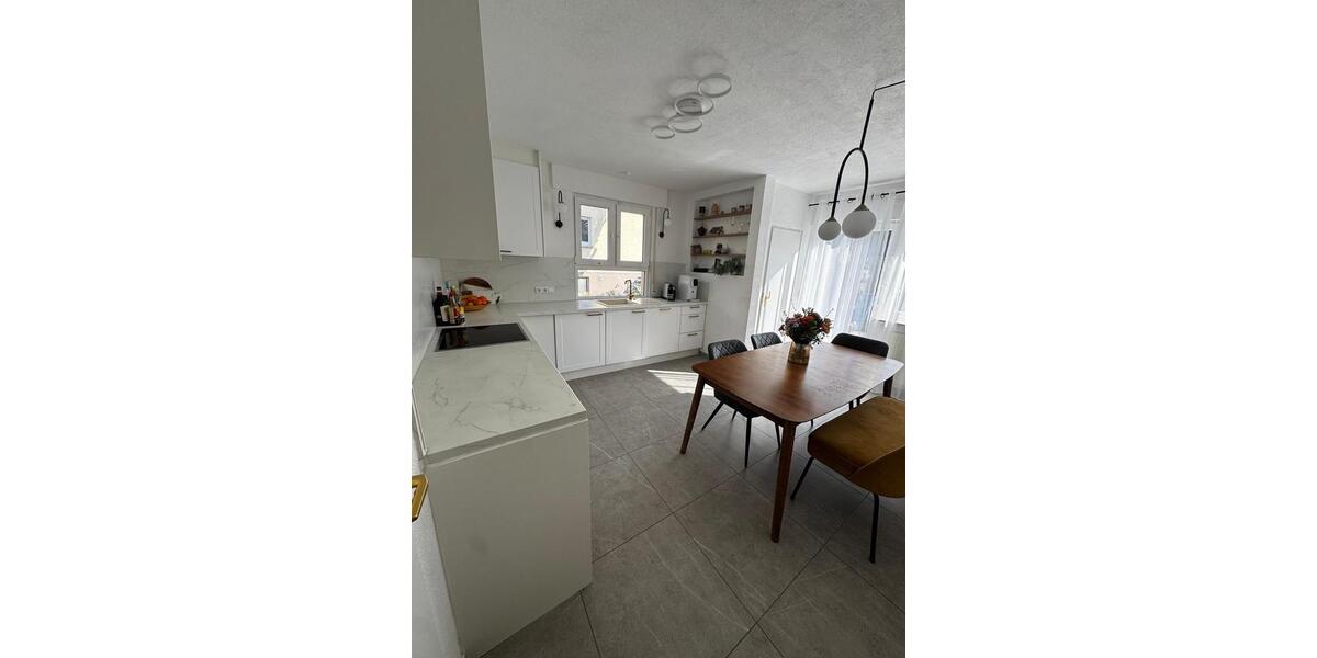 Erdgeschoßwohnung Plochingen - 4 Zimmer, 112 m&sup2;, 339.000&euro; | Angebot:26348473