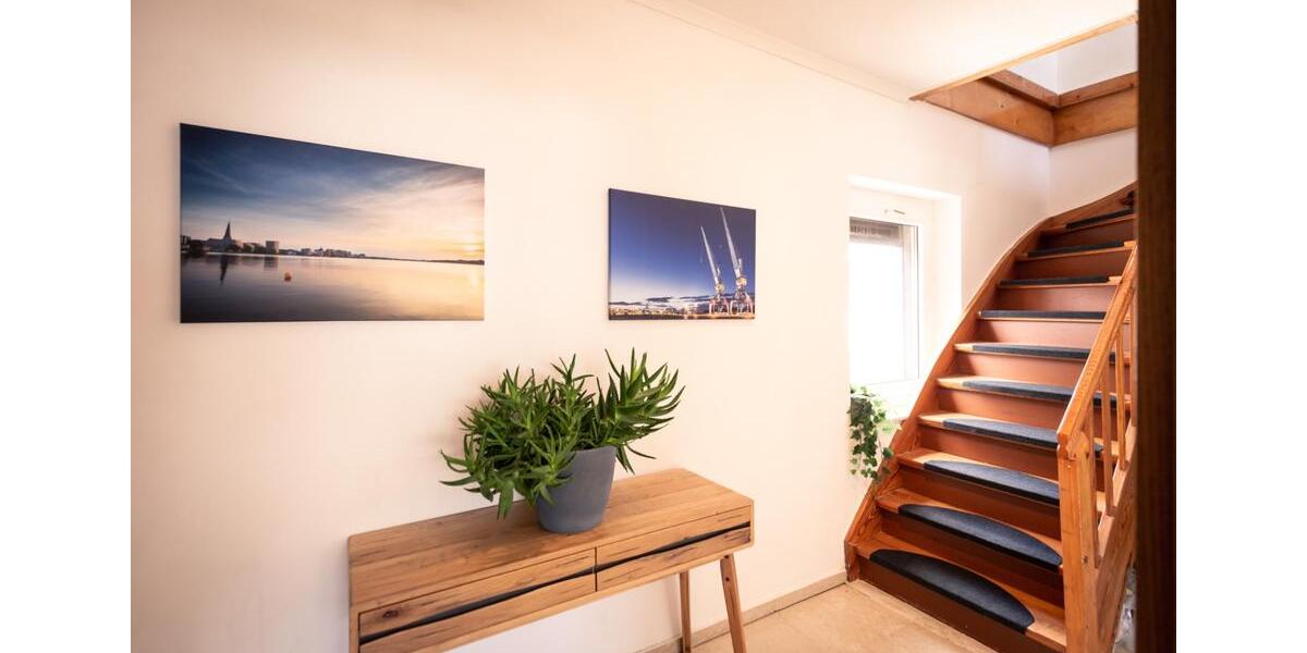 Voll ausgestattete Wohnung - Gehdistanz zum Marine-Hauptquartier 2.5 zimmer