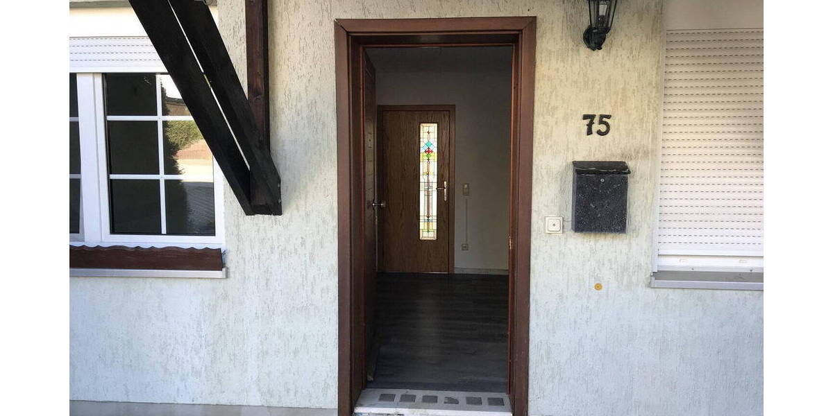 Reihenmittelhaus Bernsbach Bernsbach - 5 Zimmer, 120 m&sup2;, 220.000&euro; | Angebot:26500144