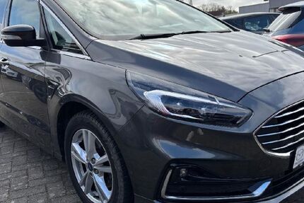 Ford S-Max 46.150 km 28.900 &euro; Nienburg 31582