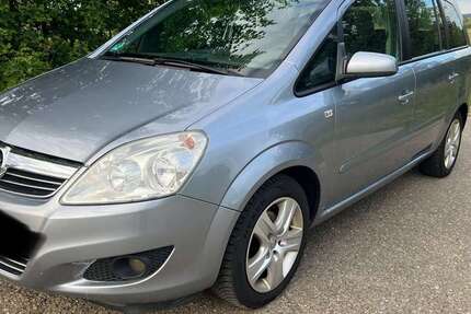 Opel Zafira 194.500 km 2.800 € Aichtal 72631