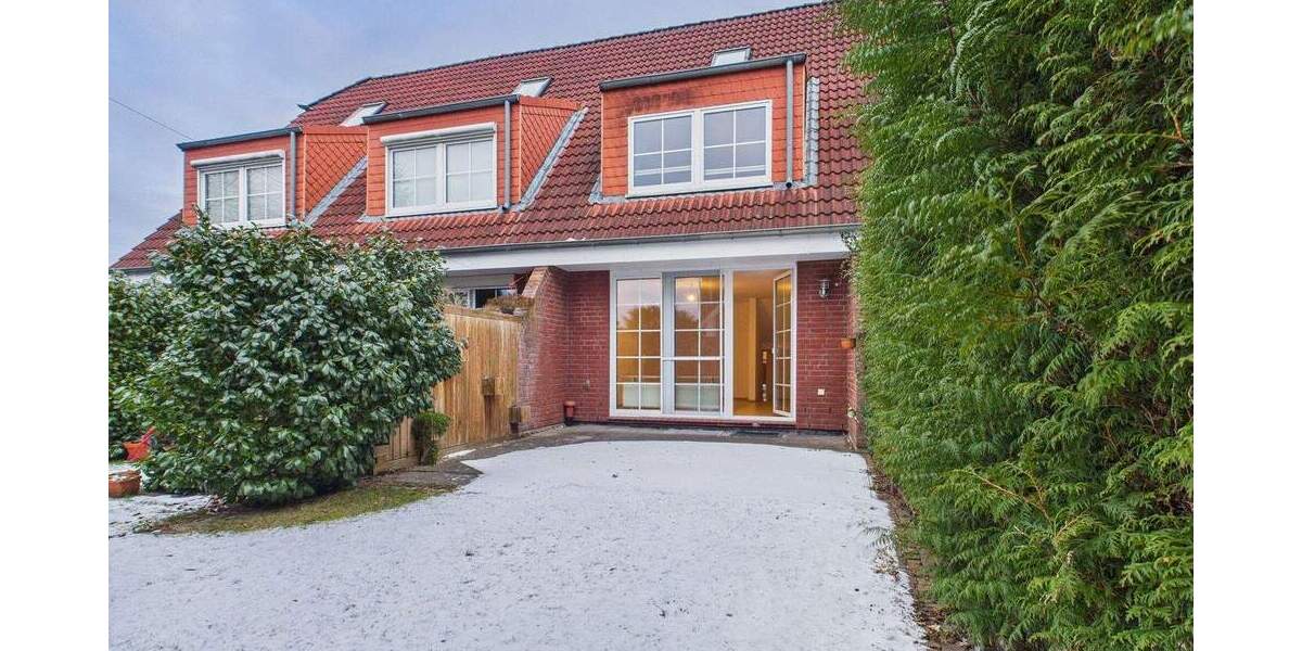 Reihenmittelhaus Groß Grönau - 4 Zimmer, 102 m&sup2;, 369.000&euro; | Angebot:25672612