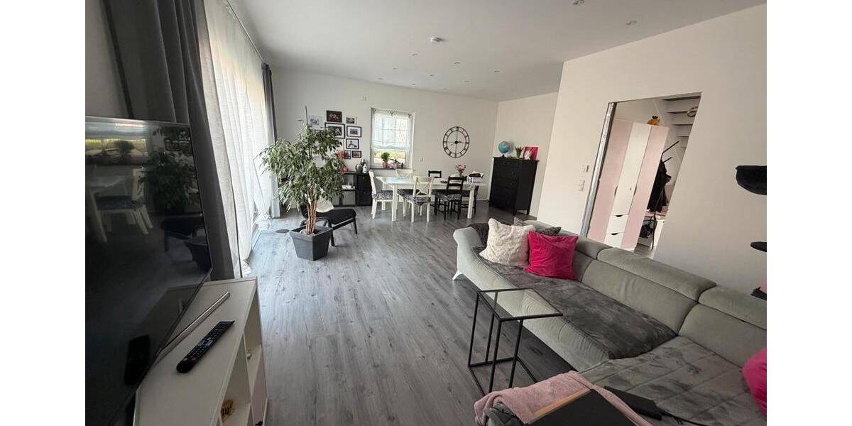 Einfamilienhaus Driedorf - 11 Zimmer, 200 m&sup2;, 500.000&euro; | Angebot:26495780