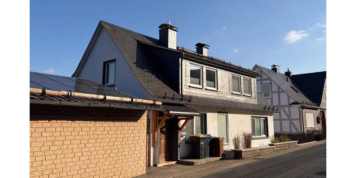 Einfamilienhaus Bad Berleburg Arfeld - 5 Zimmer, 155 m&sup2;, 329.000&euro; | Angebot:25834970