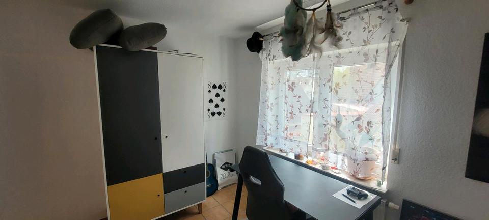 Doppelhaushälfte Schwalmstadt - 5 Zimmer, 140 m&sup2;, 247.000&euro; | Angebot:26802982