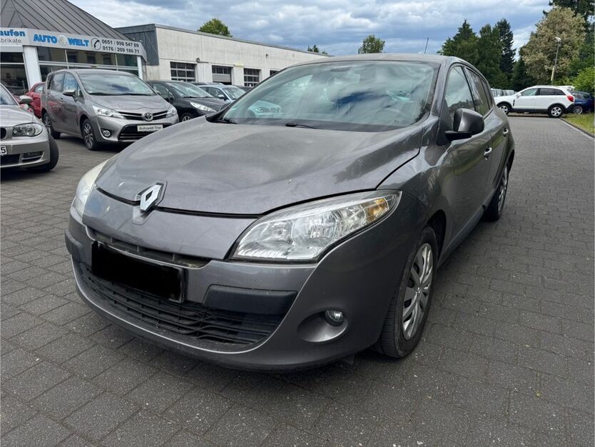 Renault Megane 239.884 km 4.990 € Trier 54294