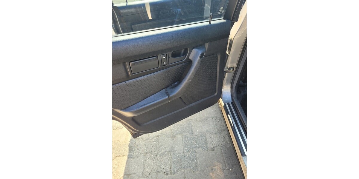 BMW E34 299.960 km 5.400 &euro; Duisburg 47051