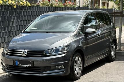 VW Touran 70.000 km 16.500 &euro; Leipzig 04129