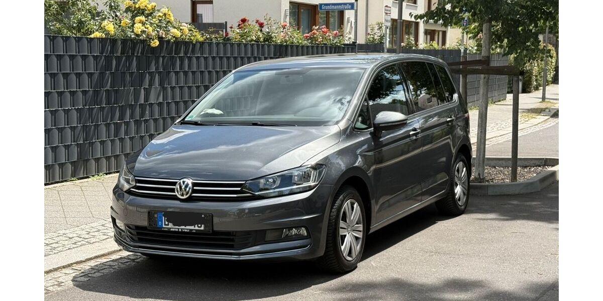 VW Touran 70.000 km 16.500 &euro; Leipzig 04129