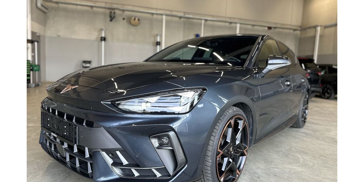 Cupra Leon 34.756 km 27.900 &euro; Memmingen 87700