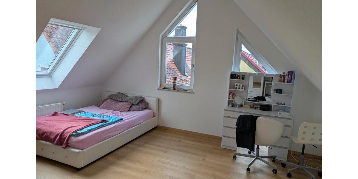 Maisonettenwohnung Trautskirchen - 4 Zimmer, 121 m&sup2;, 900&euro; | Angebot:26326234