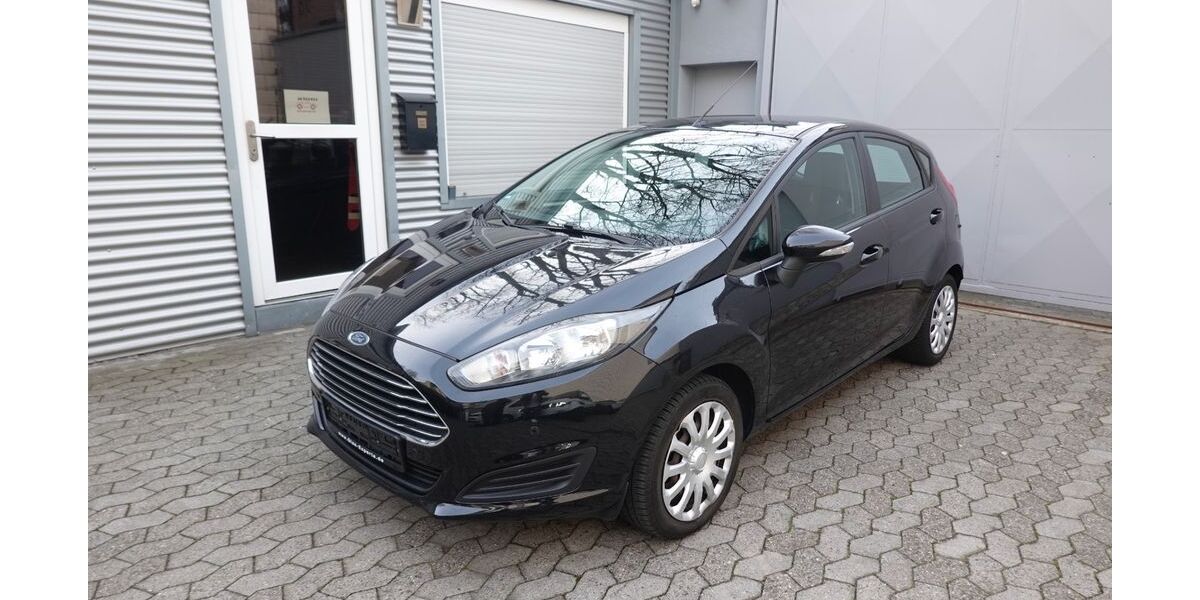 Ford Fiesta 114.000 km 4.999 &euro; Düsseldorf 40231