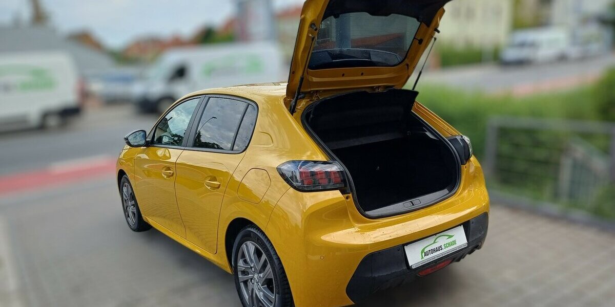 Peugeot 208 Active Pack 36.000 km 12.495 &euro; Meißen 01662