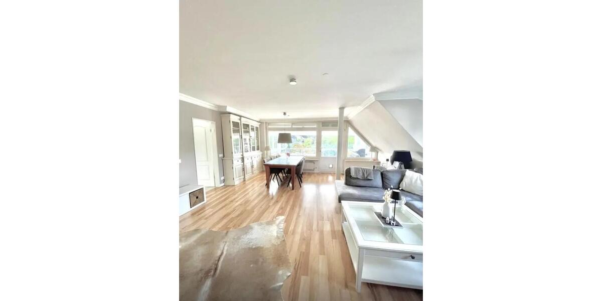 Schöner wohnen auf zwei Ebenen – Großzügige Maisonettewohnung 5 zimmer