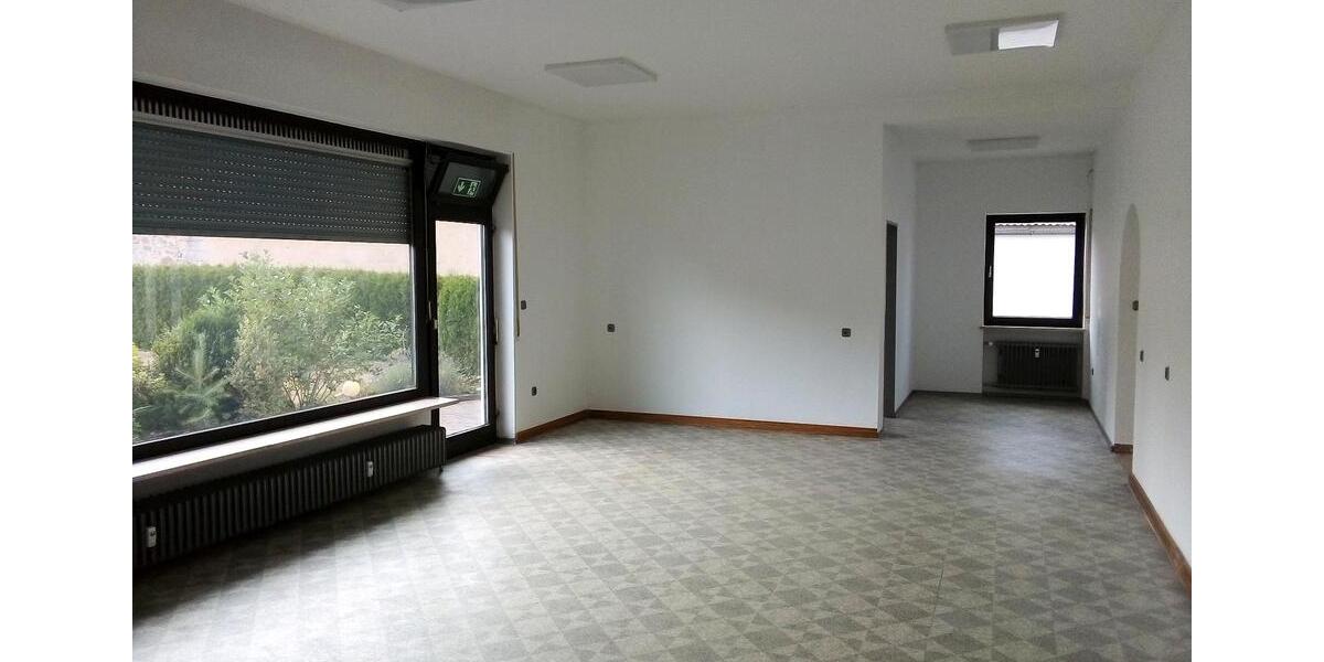Gewerbeobjekt Nittenau - 800&euro; | Angebot:26538014