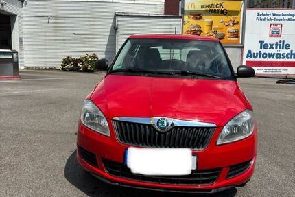Skoda Fabia 178.000 km 3.100 &euro; Velbert 42549