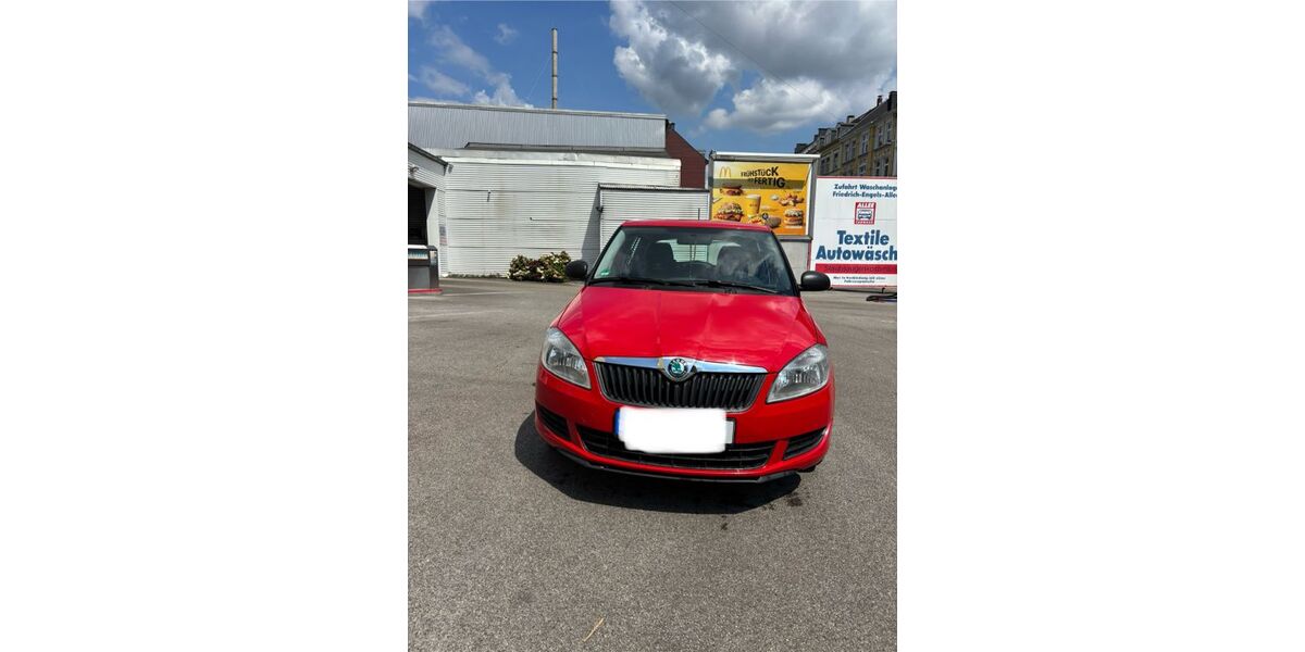 Skoda Fabia 178.000 km 3.100 &euro; Velbert 42549