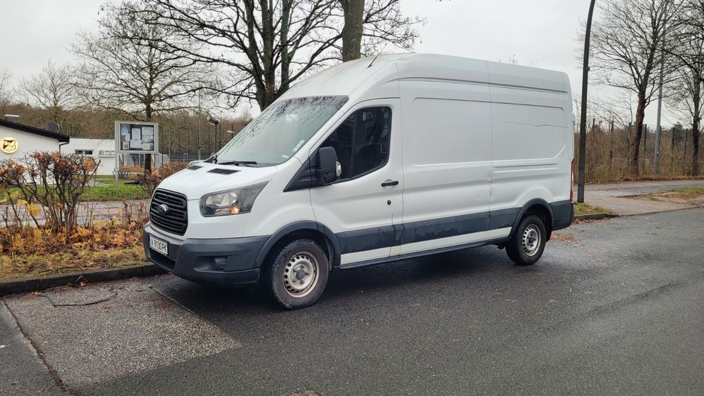 Ford Transit 135.846 km 10.500 &euro; Hamburg 22309