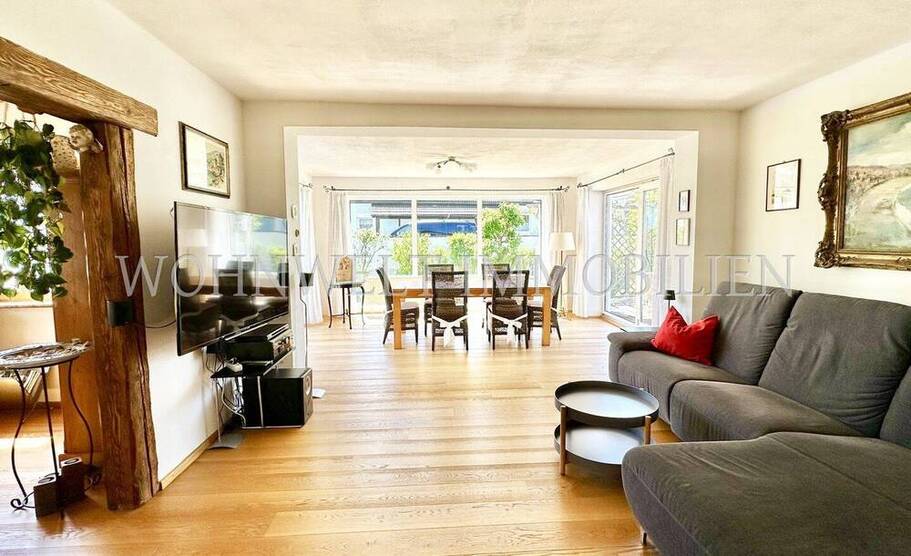 Top gepflegtes & ruhig gelegenes Einfamilienhaus mit großem Garten