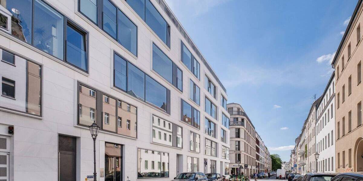 Etagenwohnung Berlin Mitte - 3 Zimmer, 177 m&sup2;, 4.800&euro; | Angebot:26863528